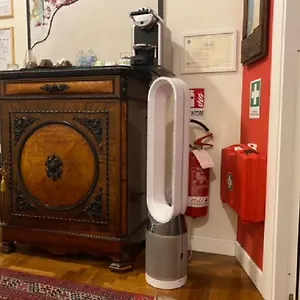 Le Vibrazioni Frühstückspension Rom